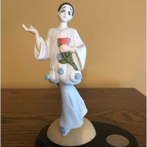 Porcelain Mime by Ellen Williams, 1987 limited edition , #1711/9500, 7”tall